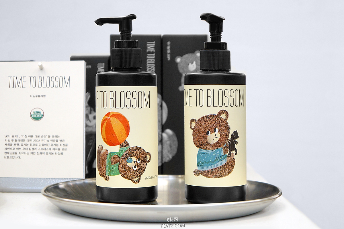 亞克力化妝品瓶子生產廠家告訴你,聚酯塑料PET瓶的開發與應用 亞克力化妝品瓶子生產廠家告訴你,聚酯塑料PET瓶的開發與應用