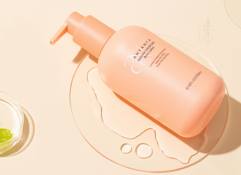 Dior“羽衣霓裳”杠上花西子,國際大牌也想做“中國風(fēng)” Dior“羽衣霓裳”杠上花西子,國際大牌也想做“中國風(fēng)”