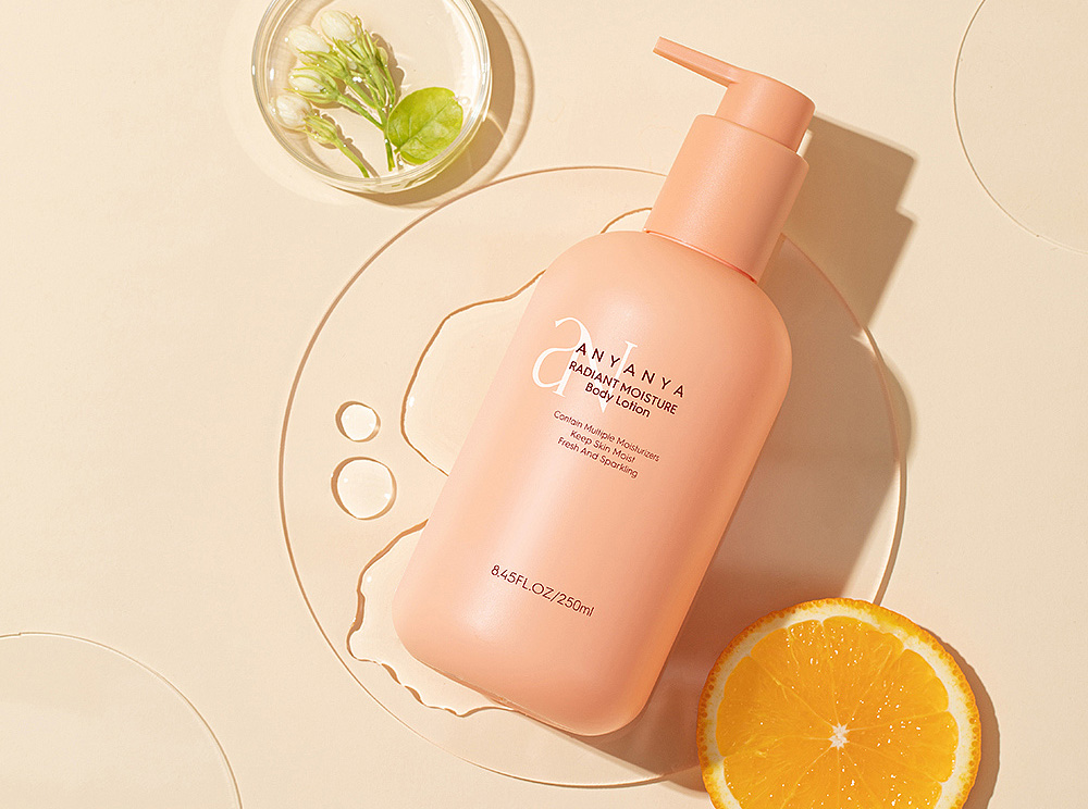 Dior“羽衣霓裳”杠上花西子,國際大牌也想做“中國風(fēng)” Dior“羽衣霓裳”杠上花西子,國際大牌也想做“中國風(fēng)”